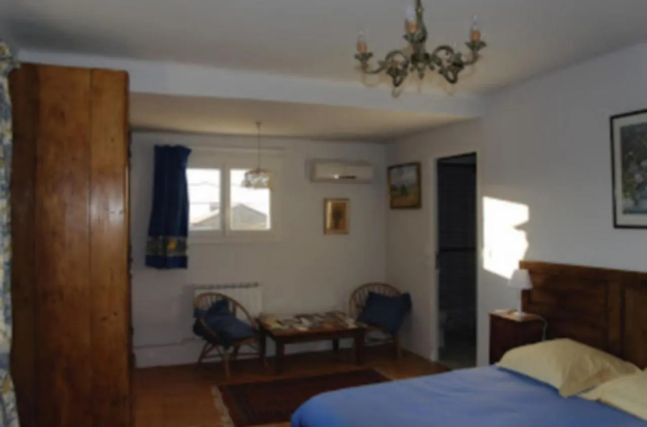 Les Tournesols Bed & Breakfast Mallemort