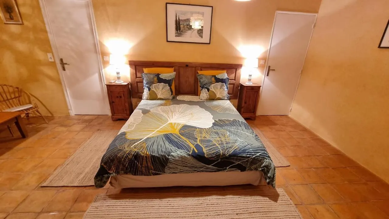 Les Tournesols Bed & Breakfast Mallemort France