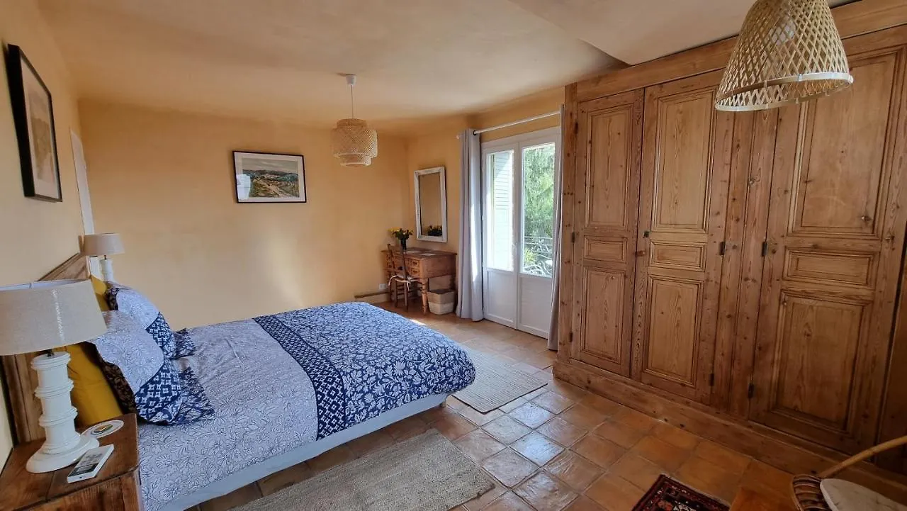 Les Tournesols Bed & Breakfast Mallemort