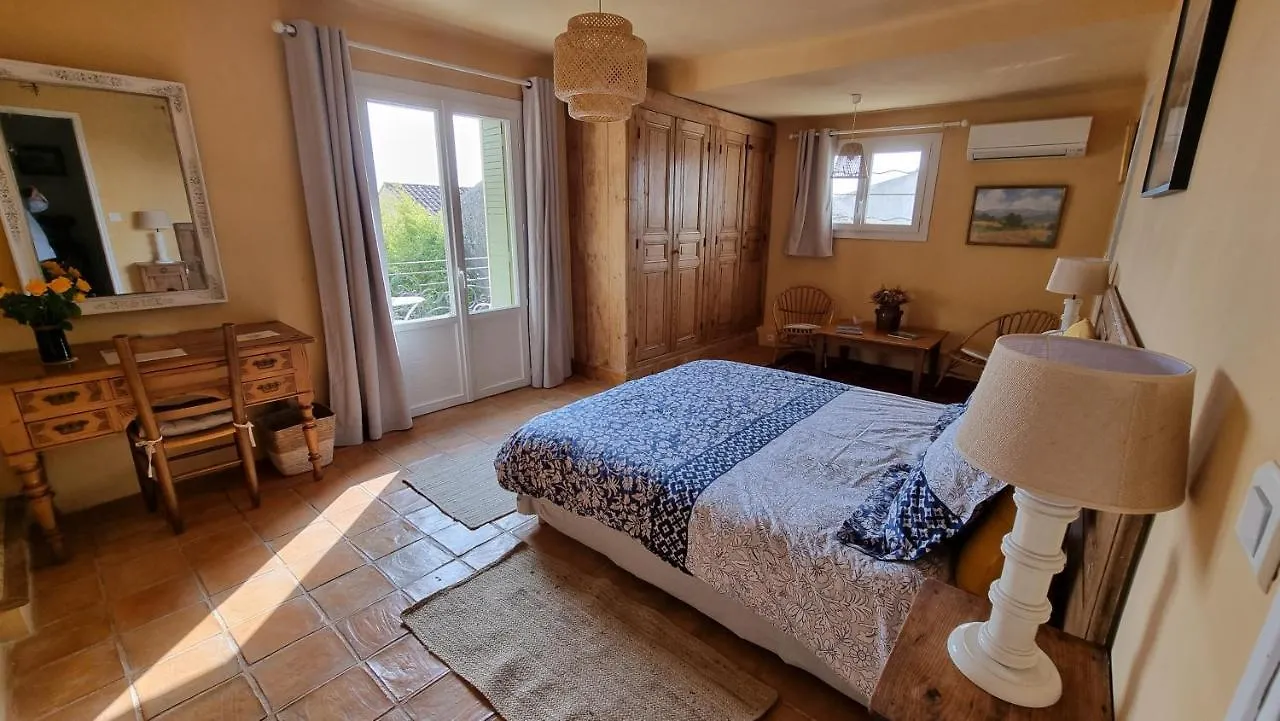 Les Tournesols Bed & Breakfast Mallemort