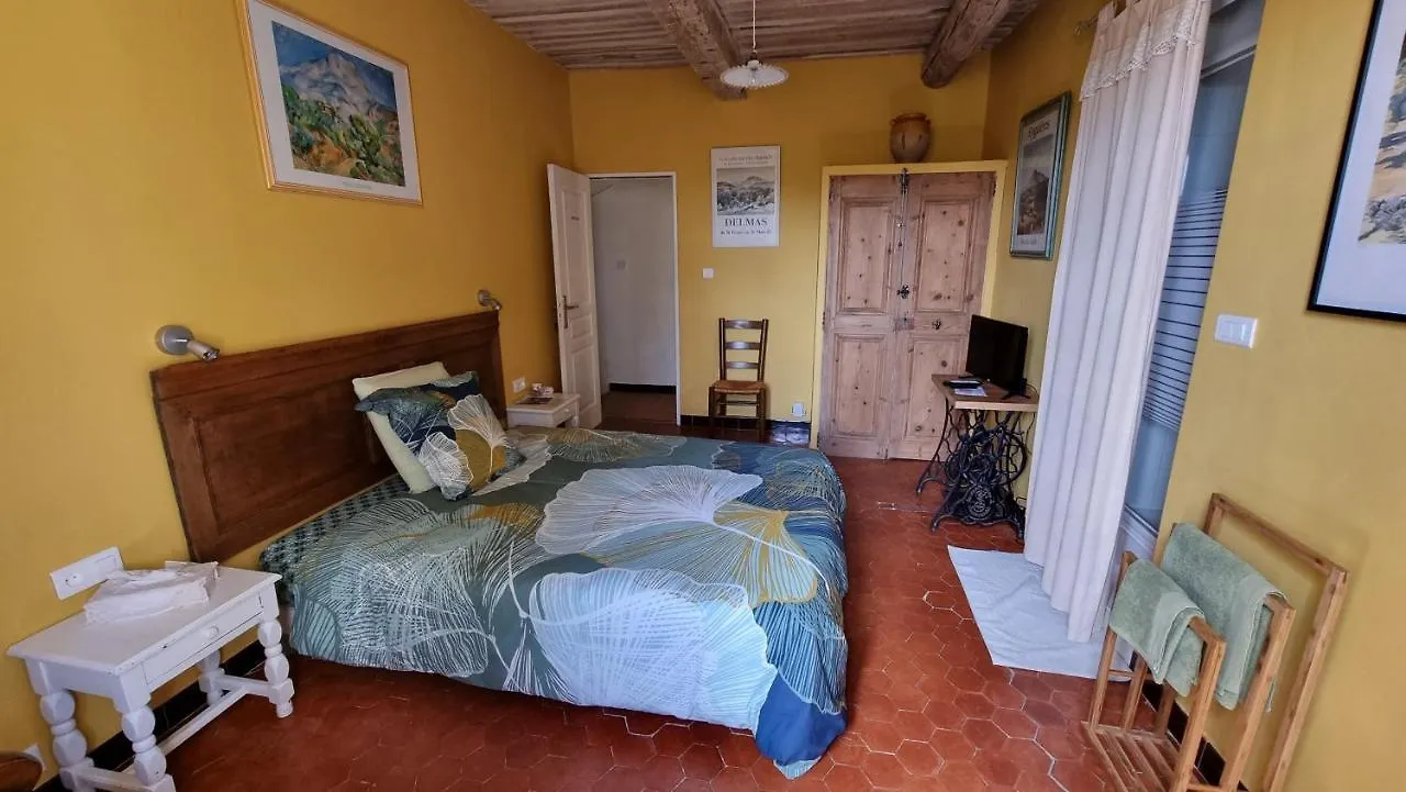 Les Tournesols Bed & Breakfast Mallemort